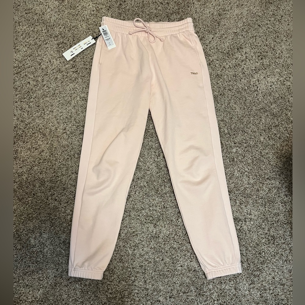 Aritzia Tna Terry Fleece boyfriend joggers. Brand new with tags! ✅
